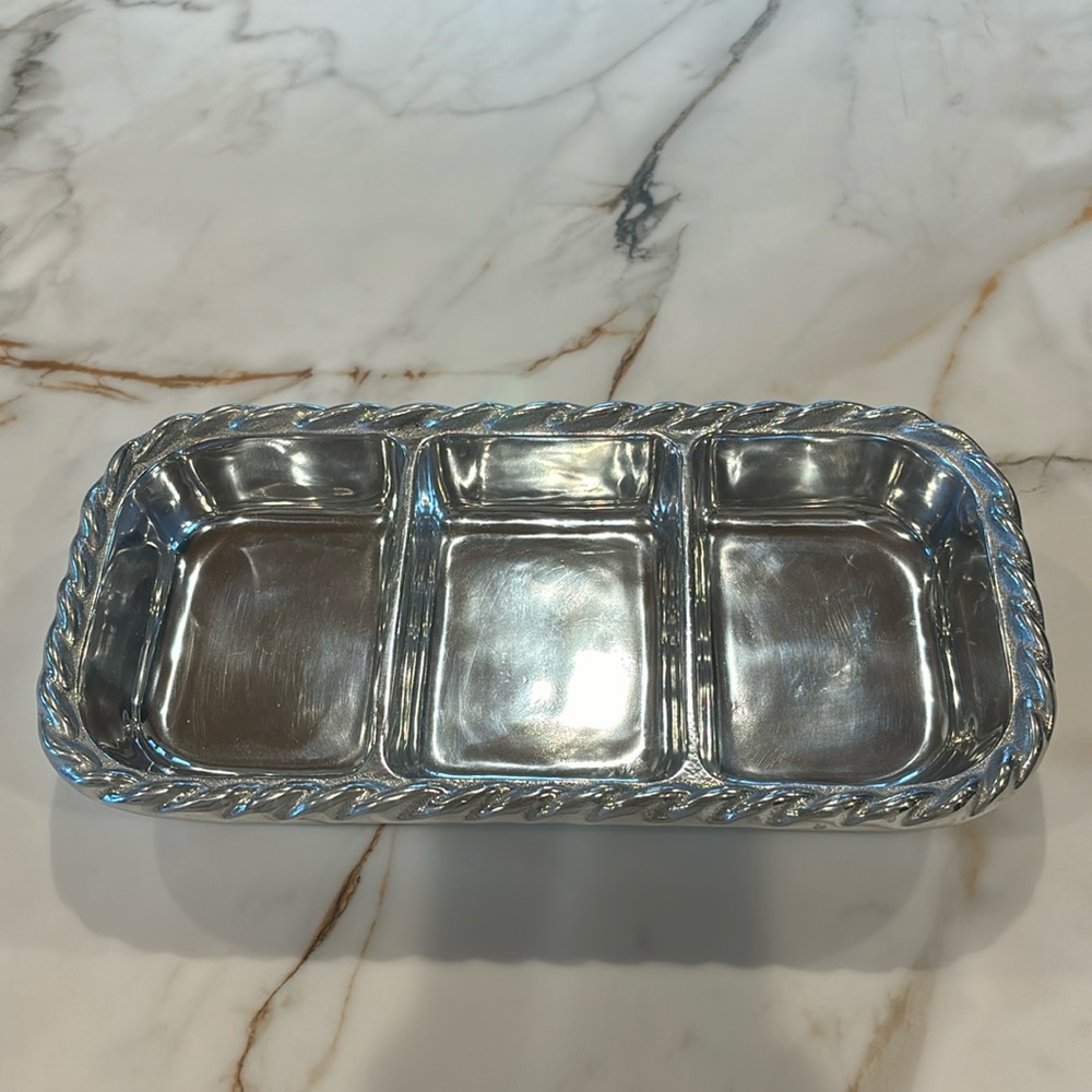 NWT Marisa silver braid 3-section tray